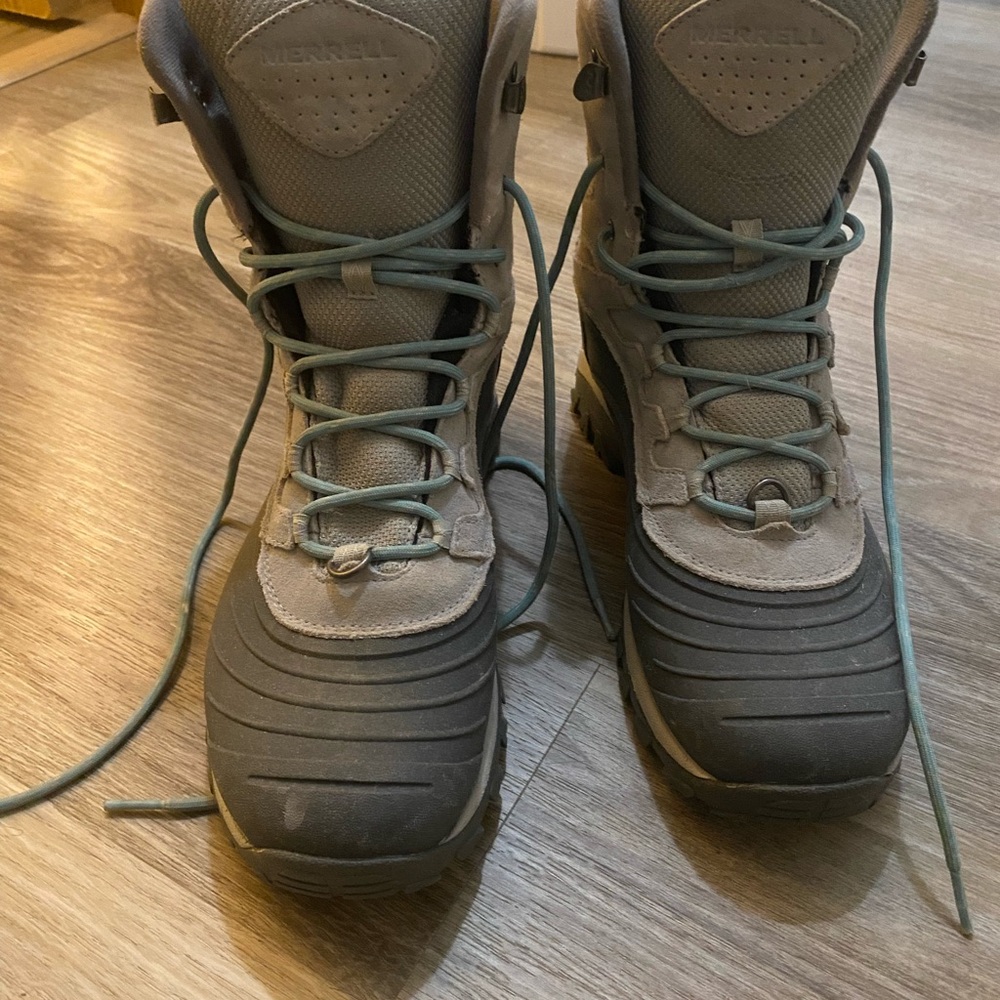 Merrell Women Gray Hiking Boots
